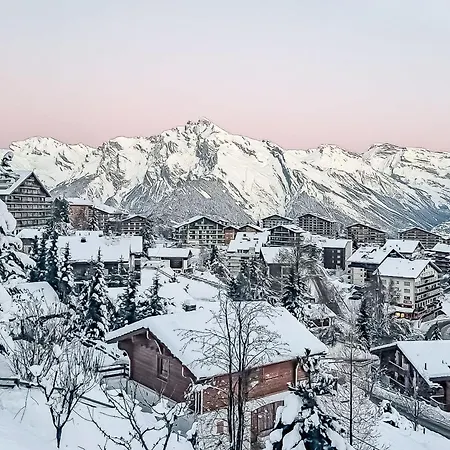 Hildegarde By Interhome בקתה ננדה